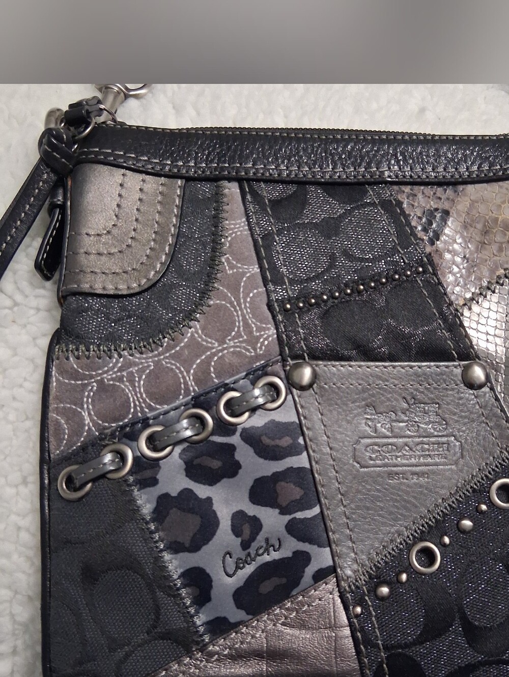 Y2K Coach Patchwork Crossbody in Black, Gray and Taupe Accents 8.5"×7.5" - Picture 2 of 9